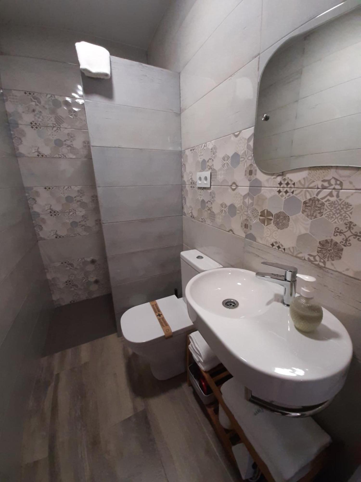 Casas Rurales Maribel - Complejo Moradas Del Cerro 2 - Suites Con Jacuzzi En Alcala Del Jucar Casas del Cerro Номер фото